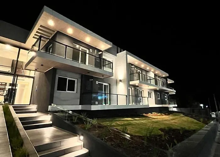 Condominio Lhirondelle II